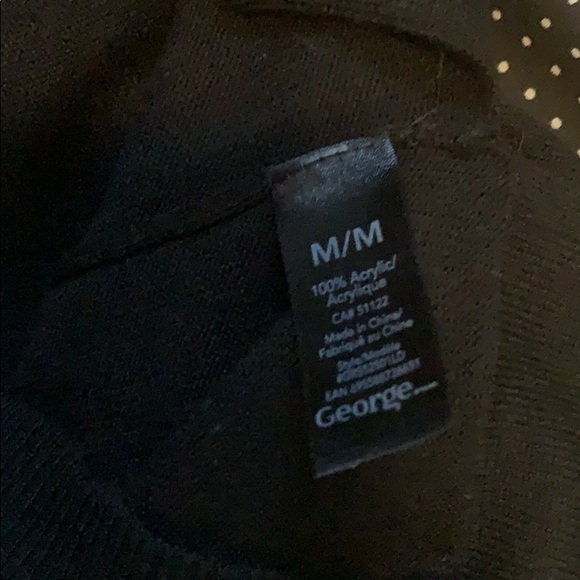 Cardigan and tank blouse - Picture 8 of 8